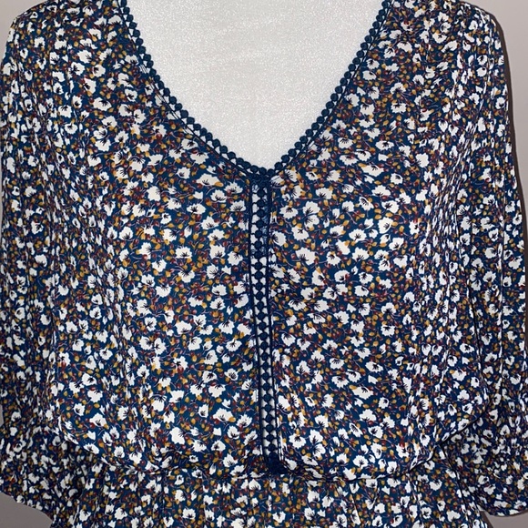 Sienna Sky Floral Peplum 3/4 Sleeve Blouse - Picture 2 of 13